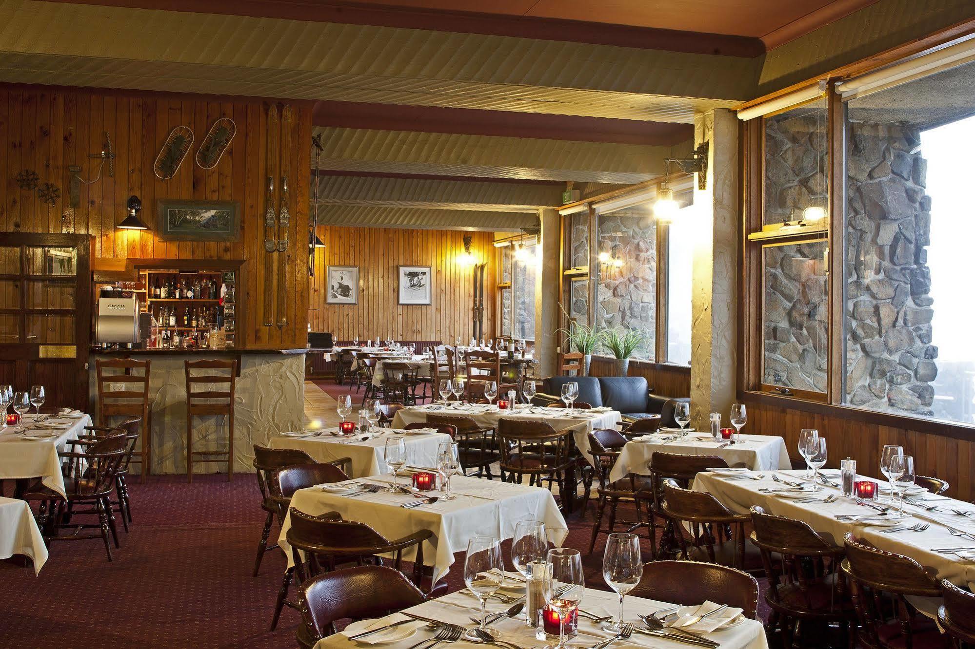 Falls Creek Hotel Exterior photo